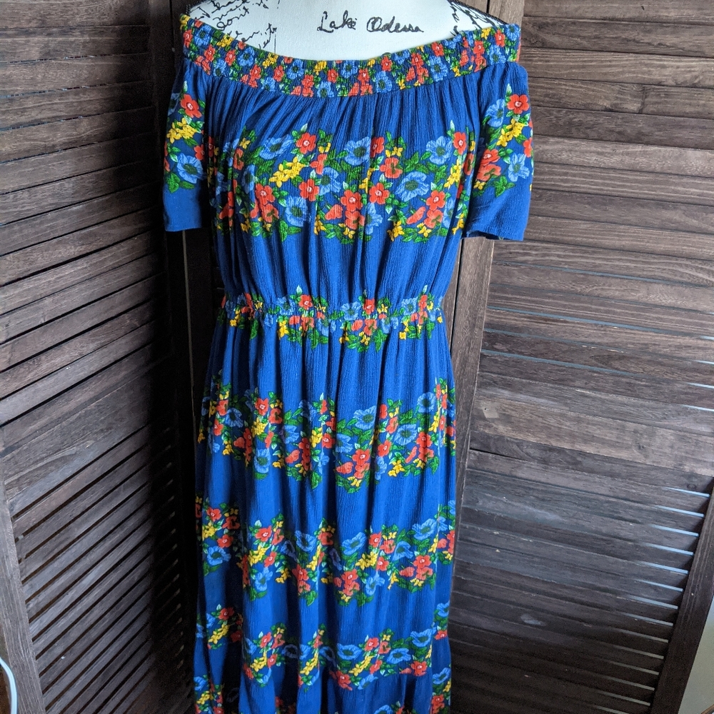 Old Navy Off-Shoulder Floral Dress-L